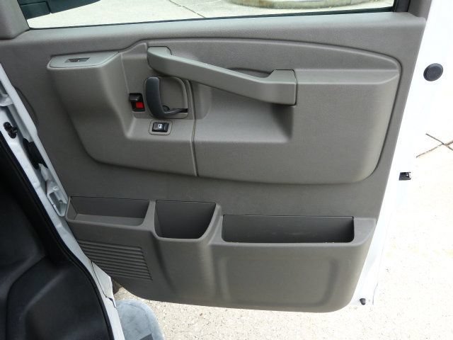 Used 2020 GMC Savana 2500 w/ Driver Convenience Package RWD image 23