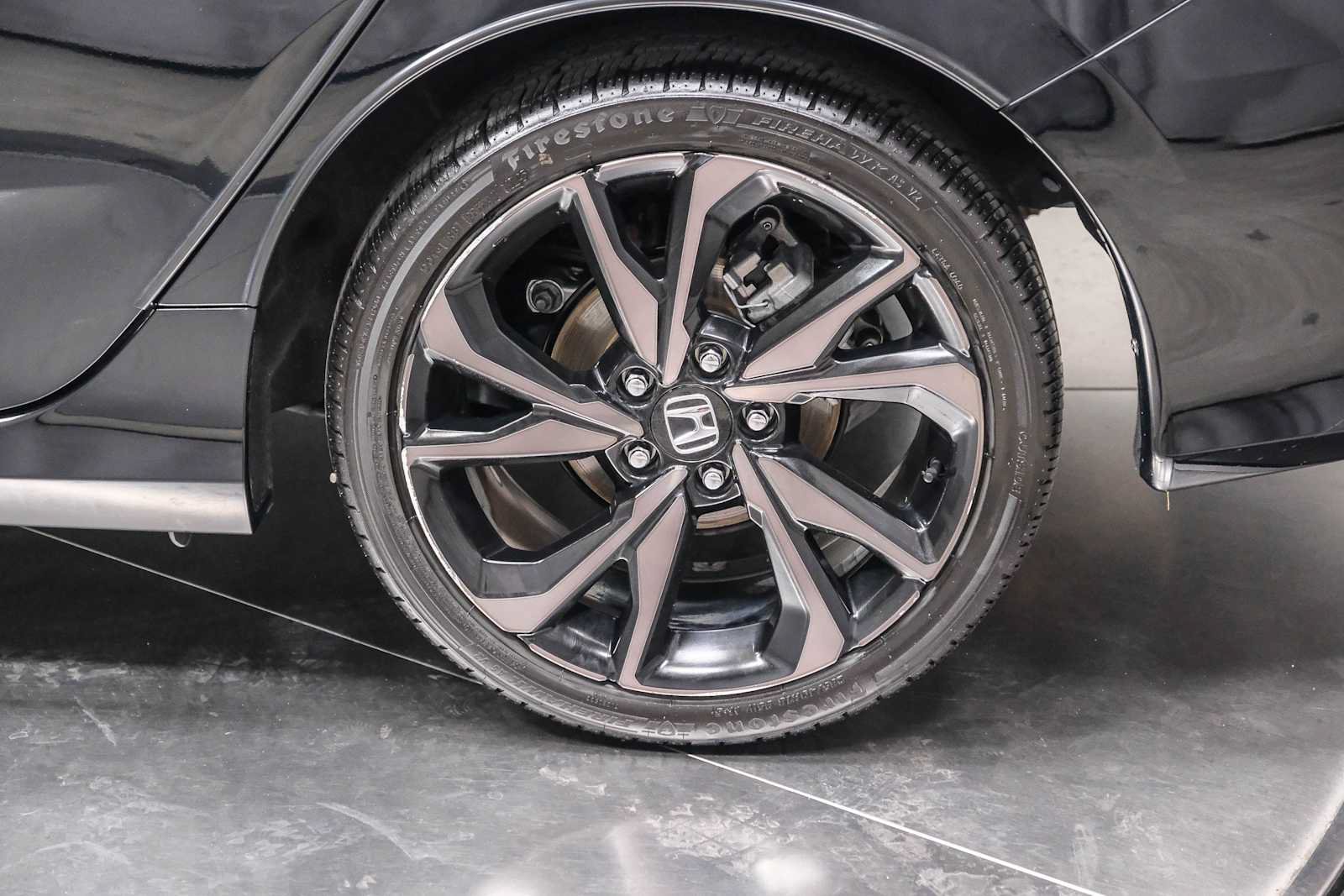 Used 2019 Honda Civic Sport image 9