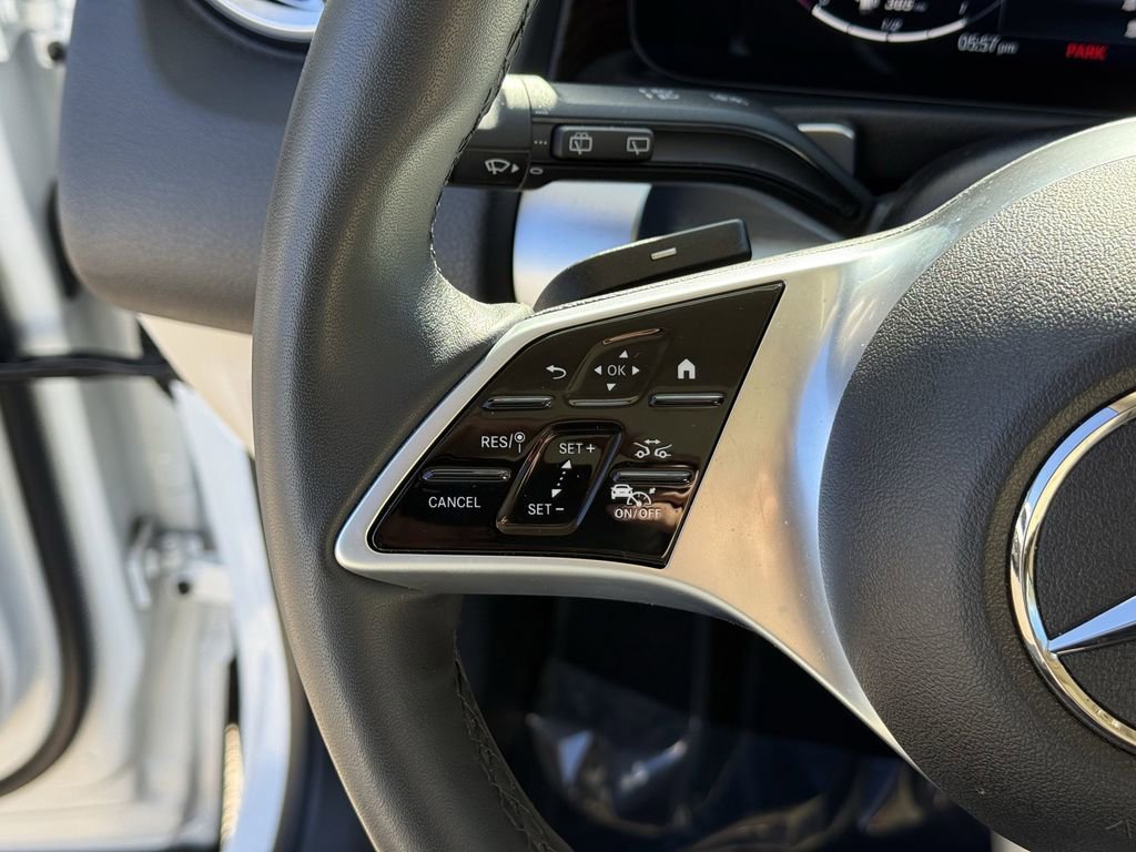 Certified 2025 Mercedes-Benz GLB 250 4MATIC image 32