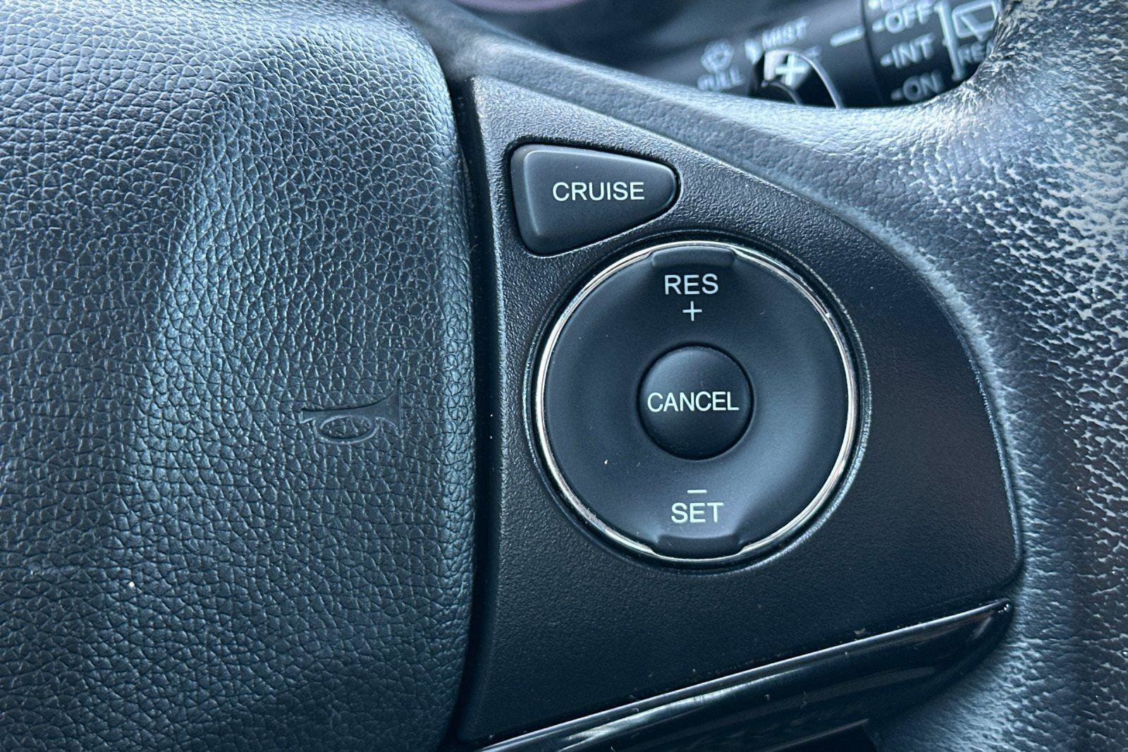 Used 2020 Honda HR-V Sport image 26