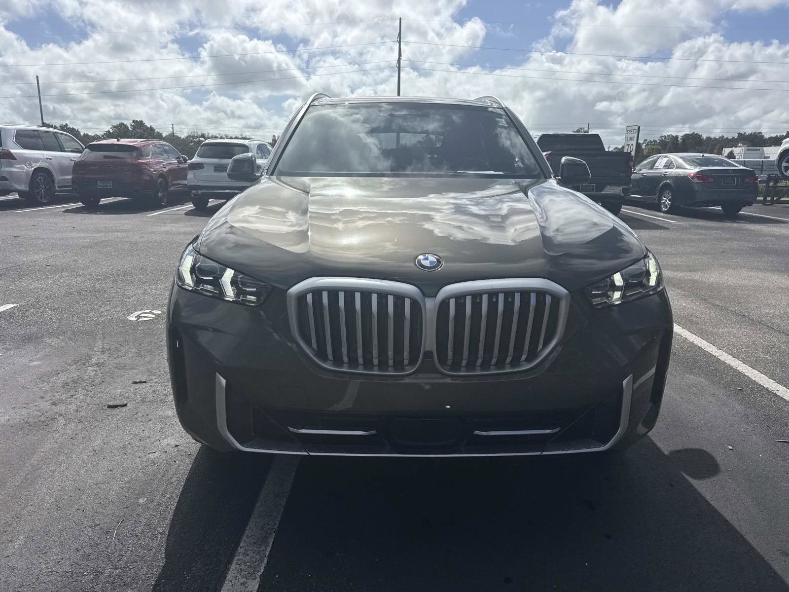 Certified 2025 BMW X5 xDrive40i w/ Premium Package image 9