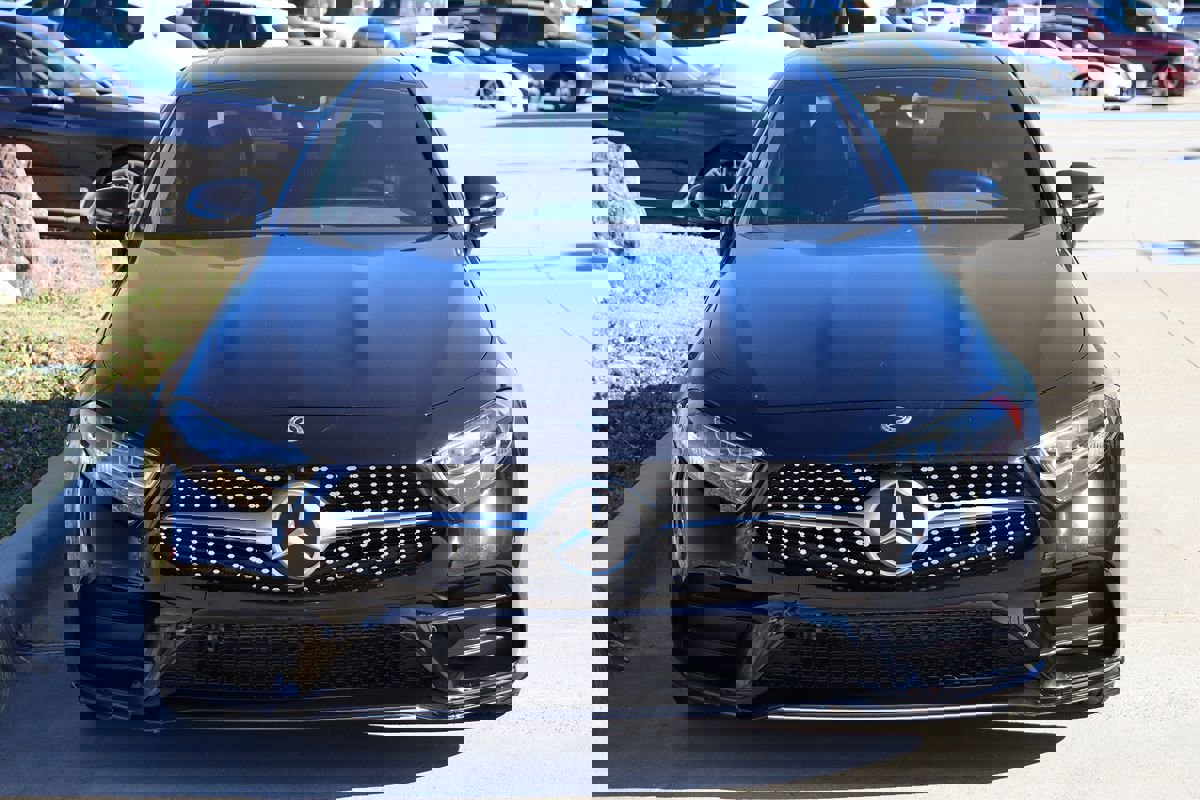 Used 2020 Mercedes-Benz CLS 450 w/ Premium Package image 3