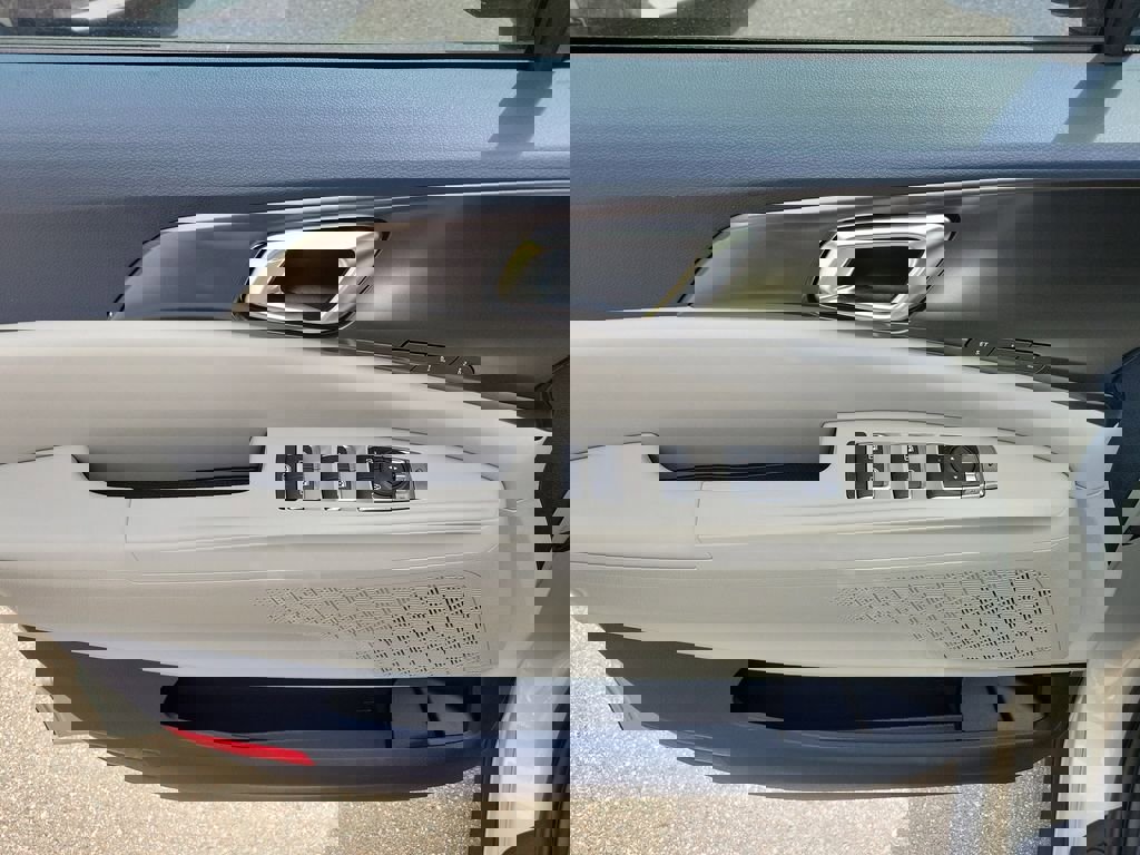 New 2026 Kia Carnival SX FWD image 21