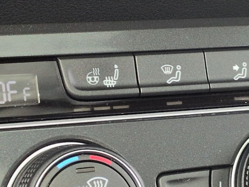 Used 2020 Volkswagen Tiguan SEL w/ 3rd Row Seat Package AWD/4WD image 21