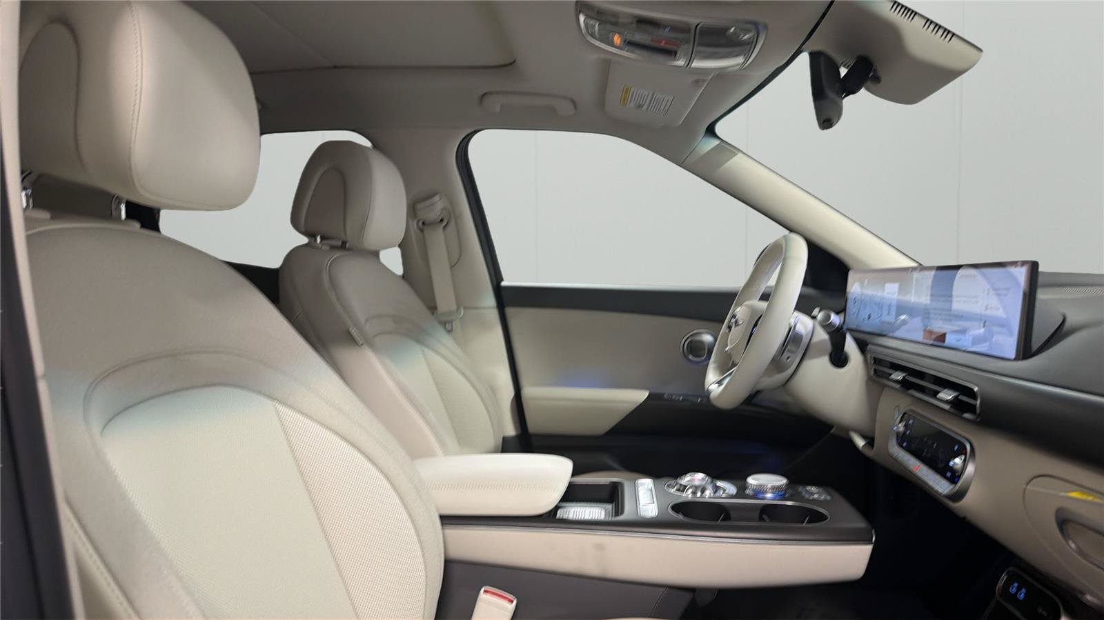 New 2026 Genesis GV60 RWD image 14