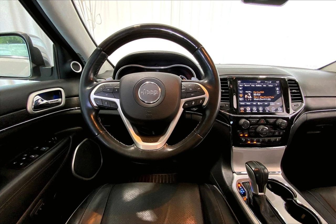 Used 2021 Jeep Grand Cherokee Summit AWD/4WD image 14