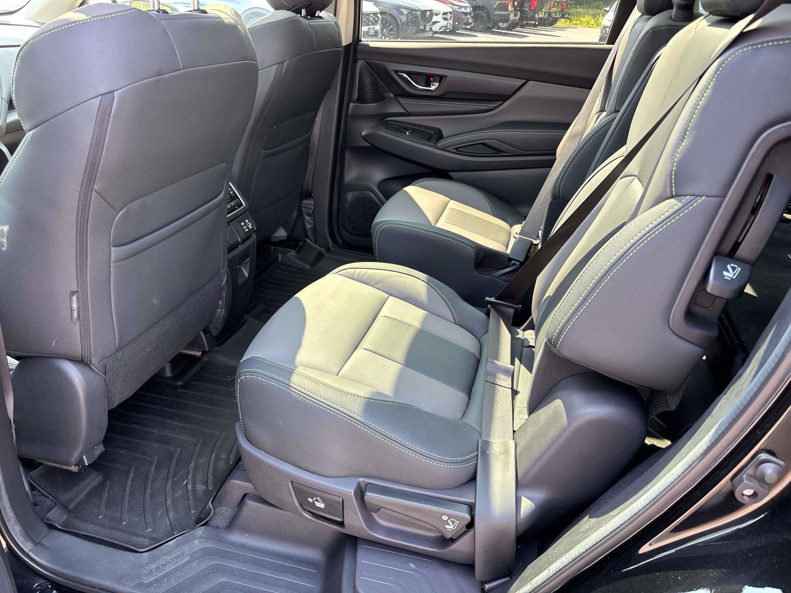Used 2023 Subaru Ascent Onyx Edition AWD/4WD image 10