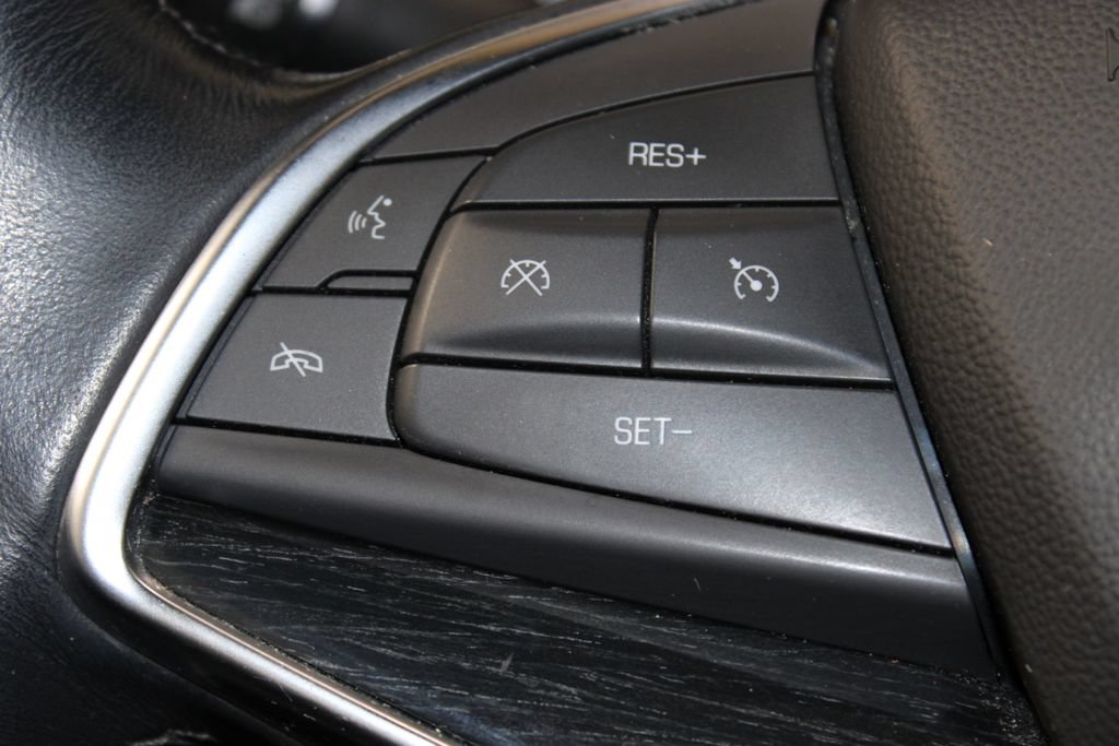 Used 2024 Cadillac XT5 Premium Luxury AWD/4WD image 39