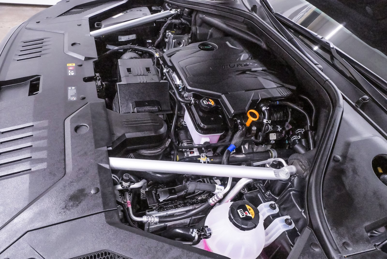 Certified 2025 Genesis GV70 2.5T image 22