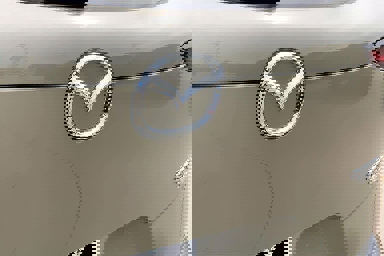 Certified 2025 MAZDA CX-30 Carbon image 10