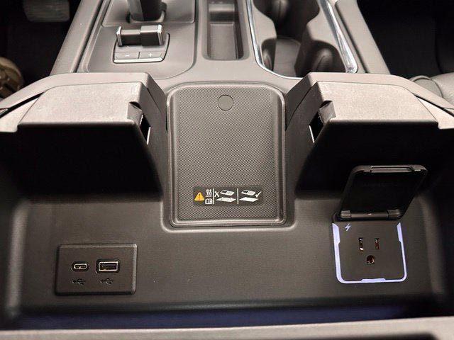 Used 2026 GMC Sierra 1500 Denali AWD/4WD image 23
