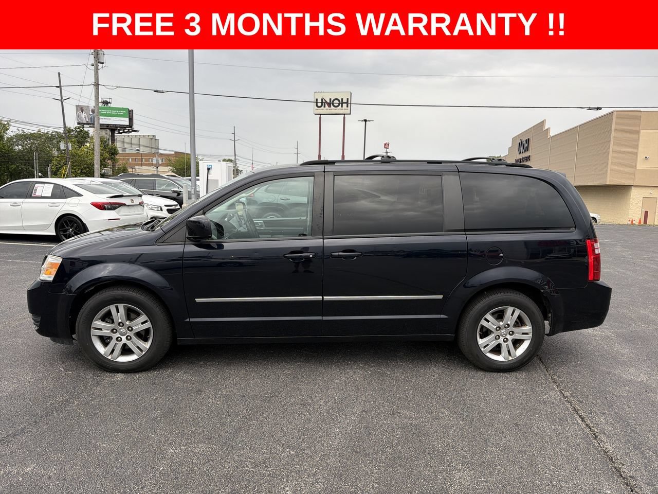 Used 2010 Dodge Grand Caravan Crew w/ Family Value Group FWD image 27