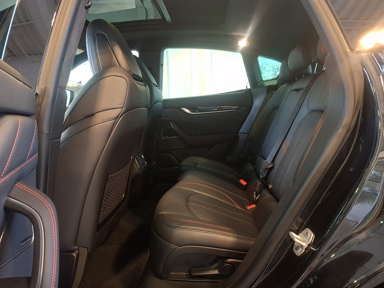 Used 2024 Maserati Levante GT Ultima AWD/4WD image 5