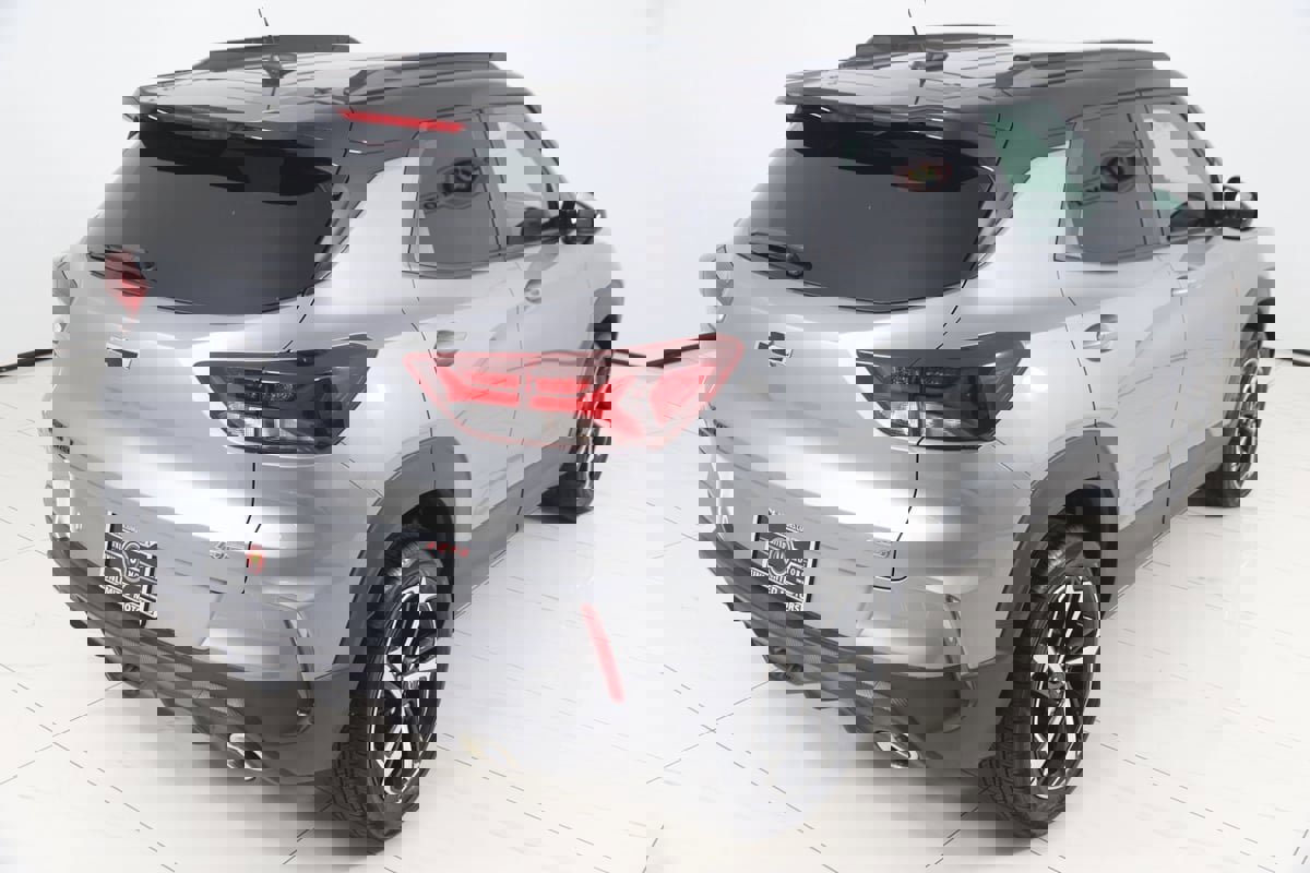 Used 2023 Chevrolet TrailBlazer RS image 49