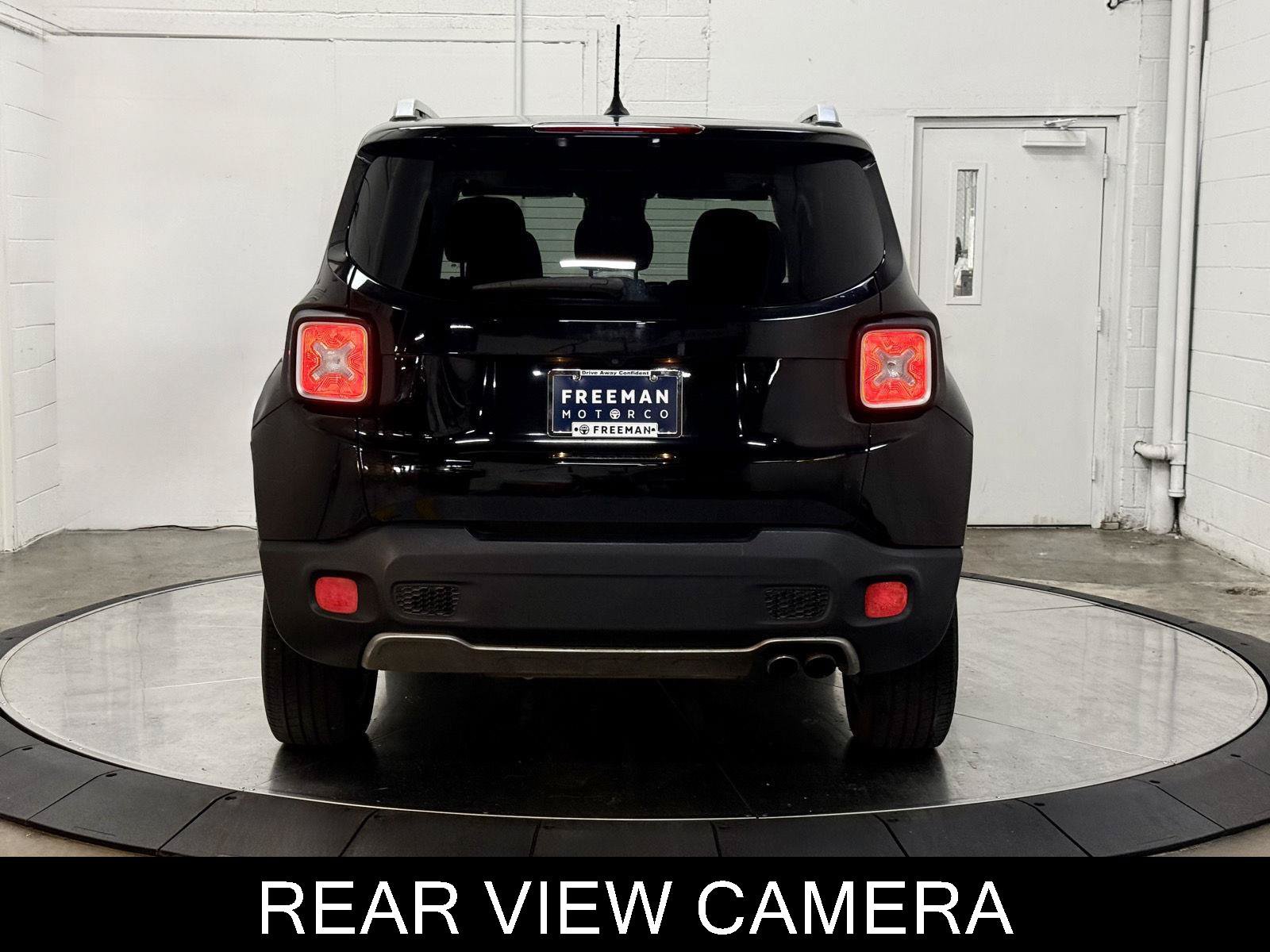 Used 2017 Jeep Renegade Limited AWD/4WD image 7