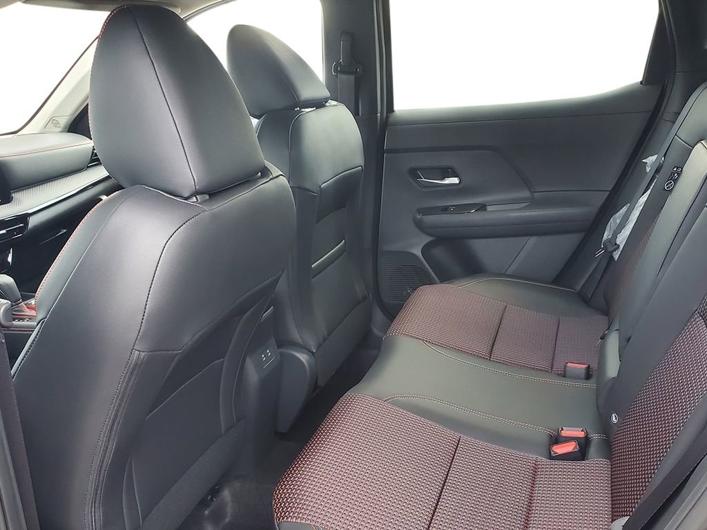 New 2026 Nissan Kicks SR image 22