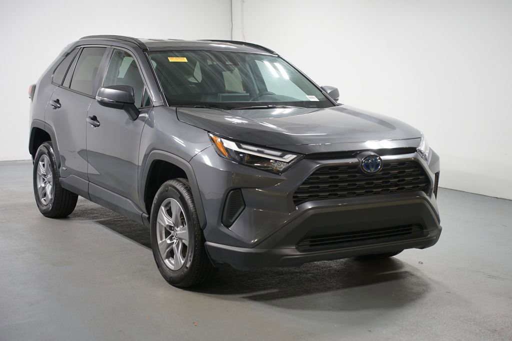 Certified 2024 Toyota RAV4 XLE image 3