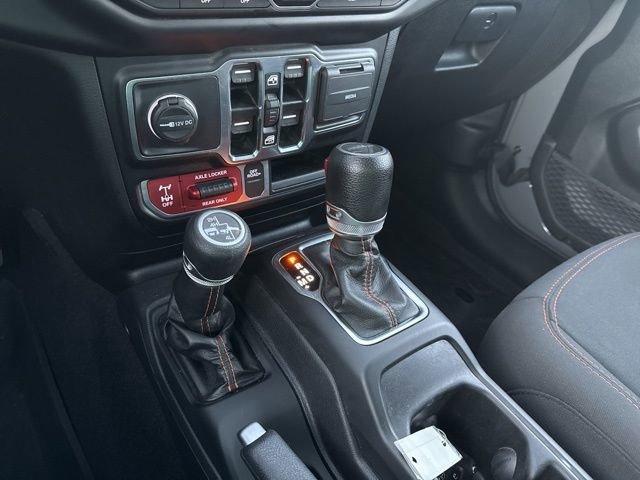 Used 2022 Jeep Gladiator Mojave w/ Trailer Tow Package image 23