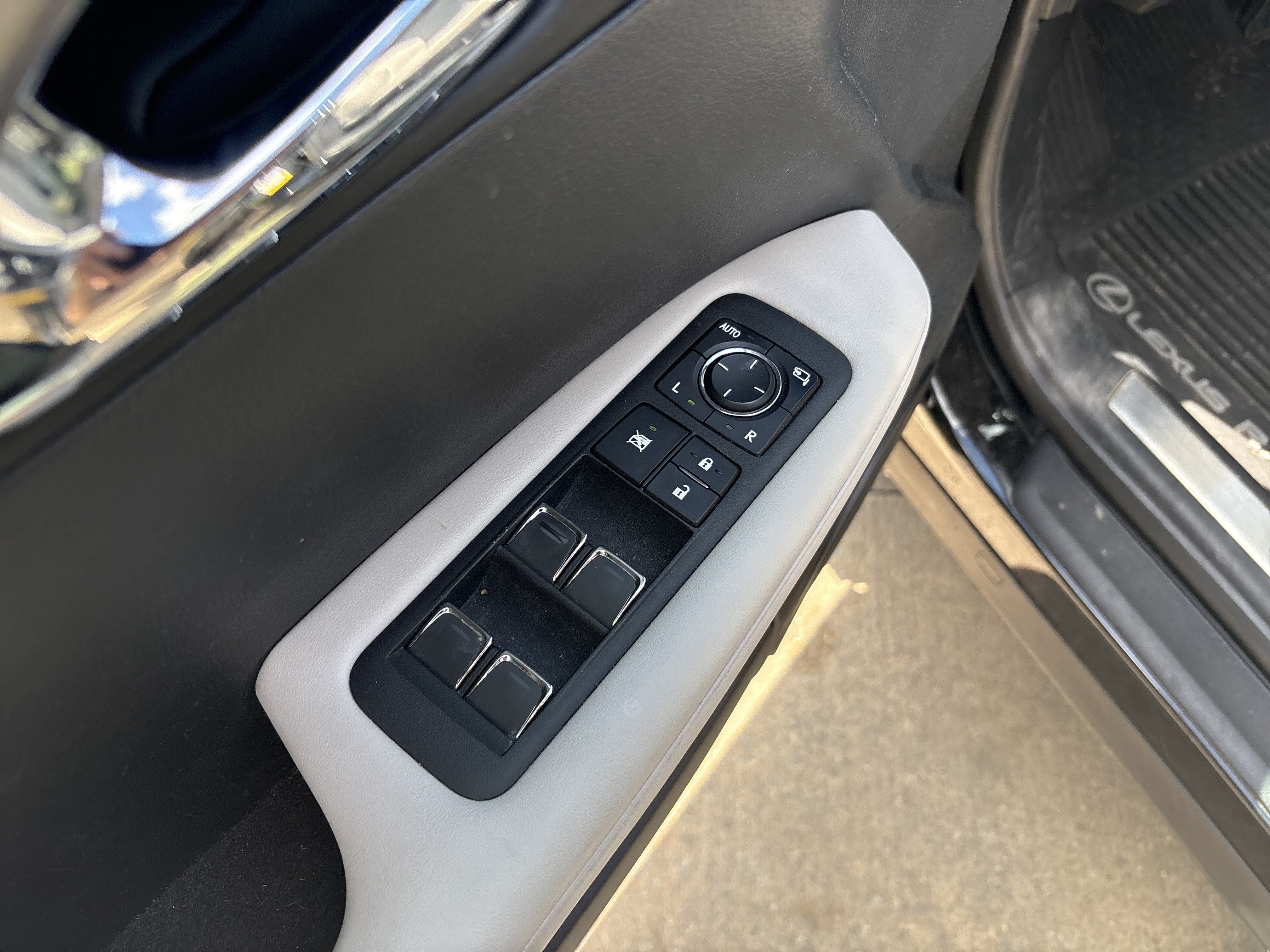 Used 2021 Lexus RX 350 AWD w/ Premium Package image 15