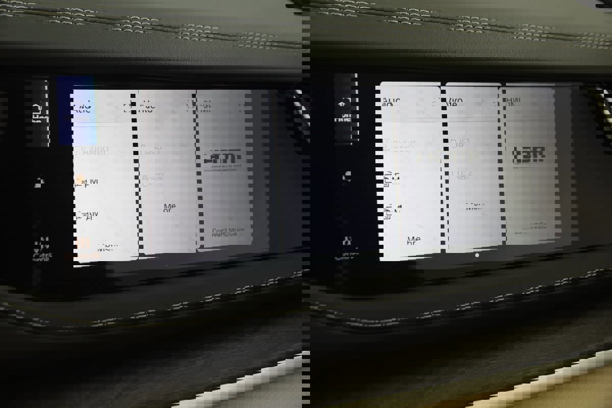 Used 2022 Jeep Grand Cherokee L Limited image 41