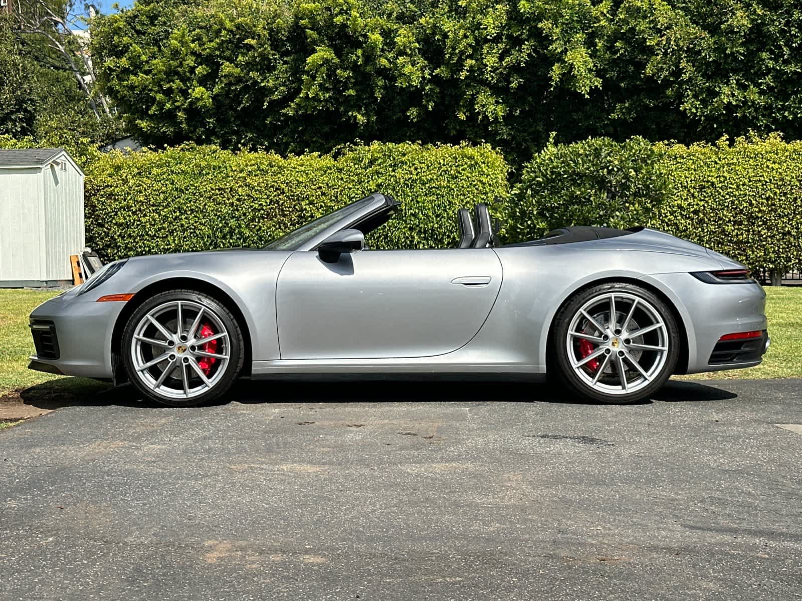 Certified 2020 Porsche 911 Carrera 4S AWD/4WD image 2