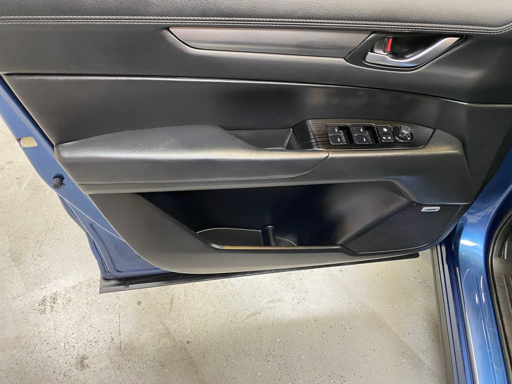 Used 2019 MAZDA CX-5 Touring FWD image 20