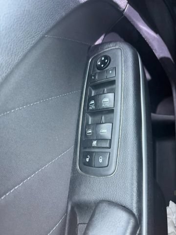 Used 2019 Dodge Charger SXT AWD/4WD image 23