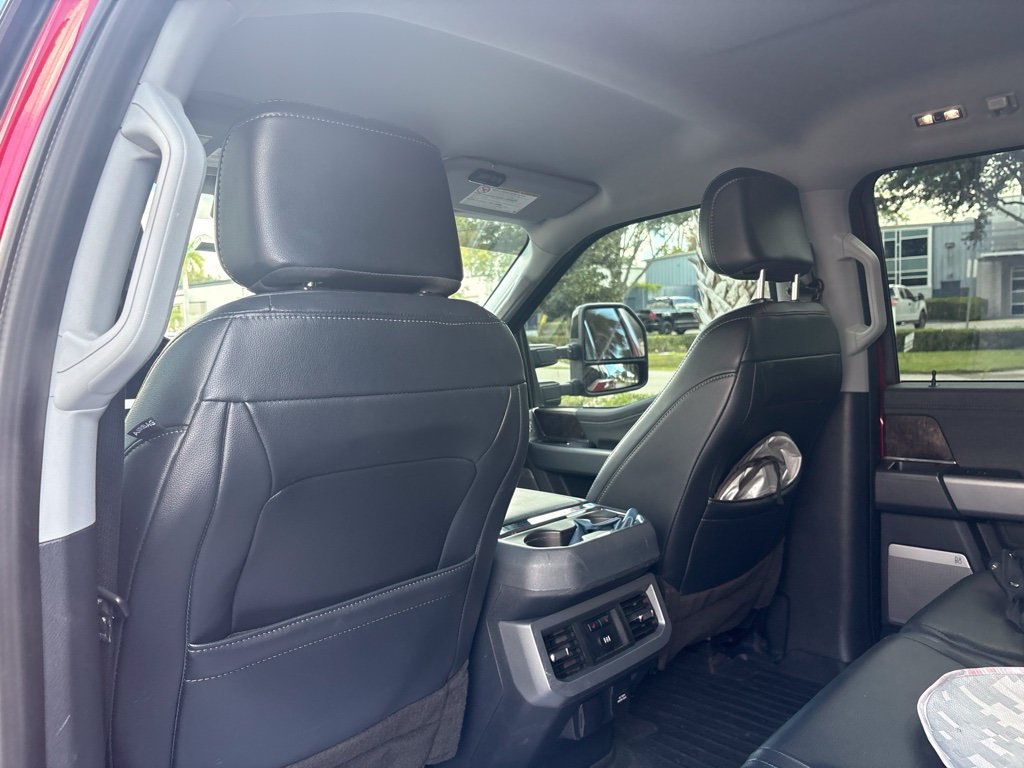 Used 2023 Ford F250 Lariat w/ Black Appearance Package AWD/4WD image 5
