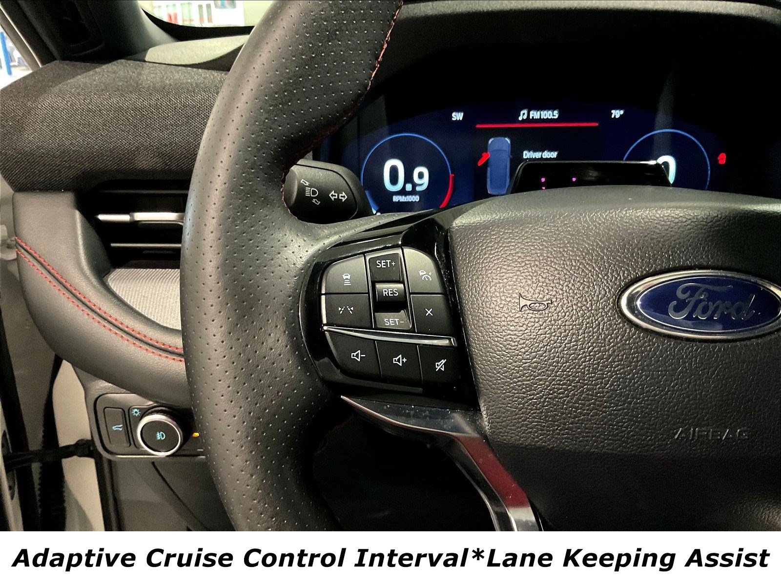 Used 2025 Ford Explorer ST-Line AWD/4WD image 11