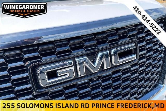 Used 2023 GMC Yukon Denali Ultimate w/ LPO, Floor Liner Package AWD/4WD image 34