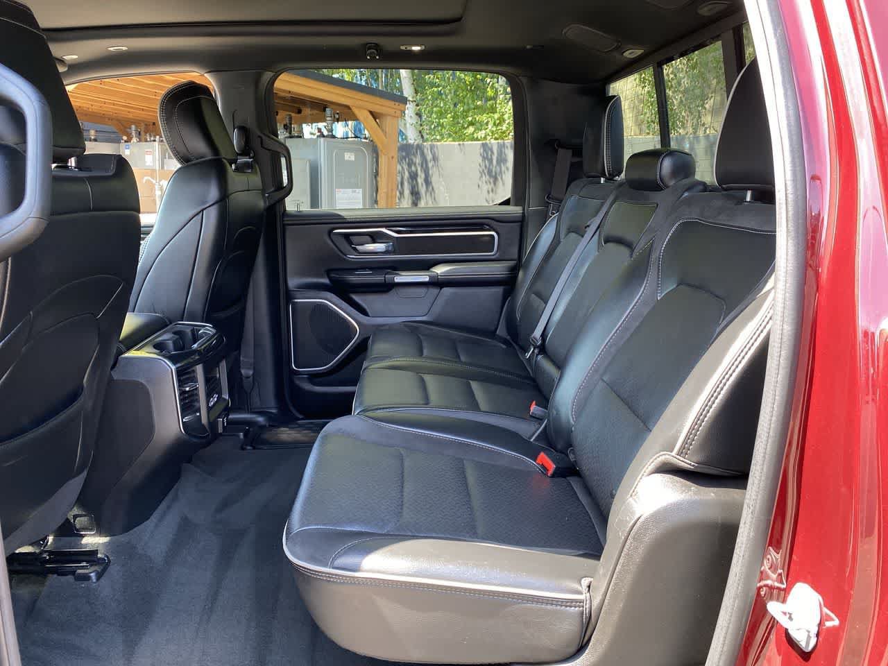 Used 2019 RAM 1500 Laramie w/ Sport Appearance Package AWD/4WD image 16