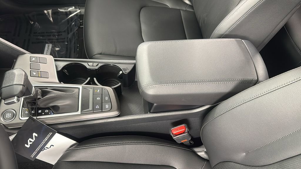 New 2026 Kia Sportage EX image 26