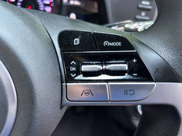 Used 2021 Hyundai Elantra SEL FWD image 19