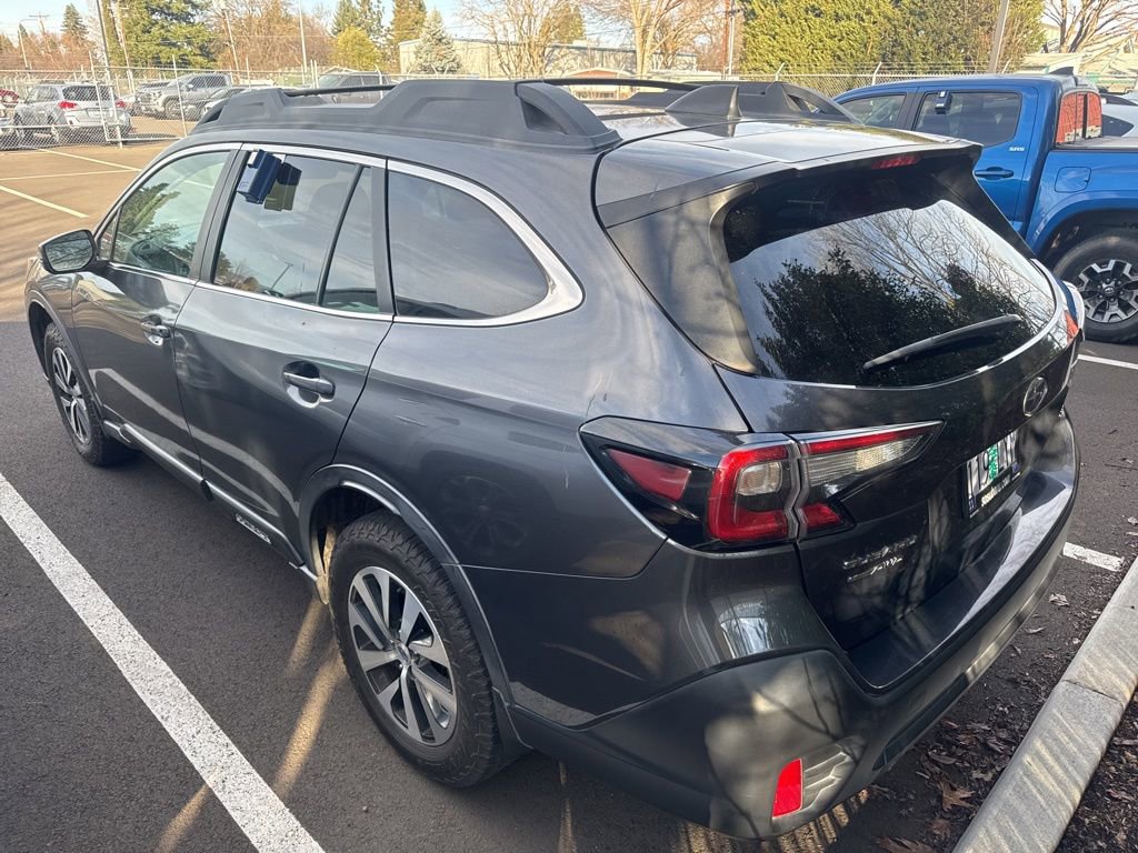 Used 2020 Subaru Outback Premium image 2