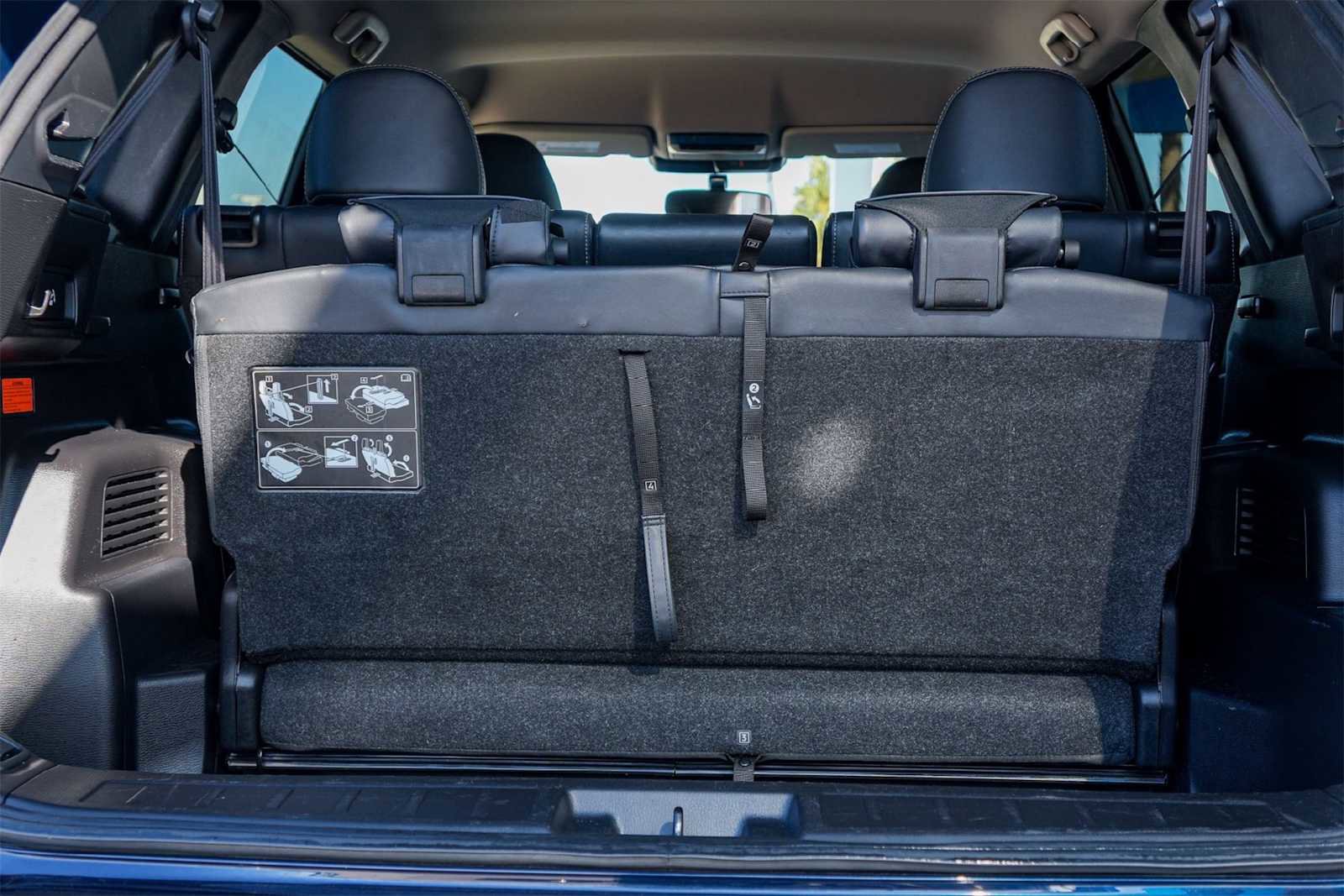 Used 2024 Mitsubishi Outlander SE image 19