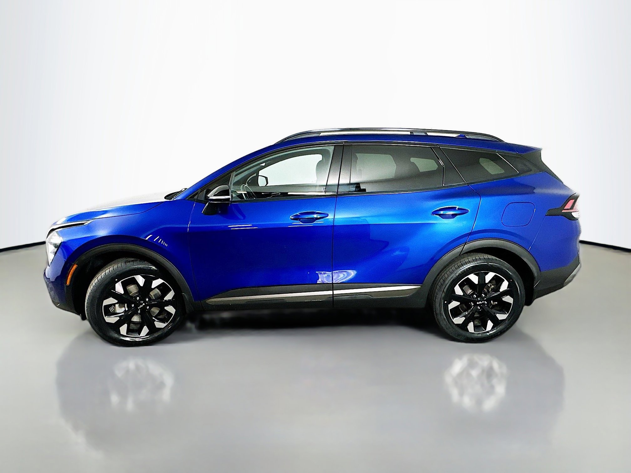 Certified 2023 Kia Sportage X-Line AWD/4WD image 4
