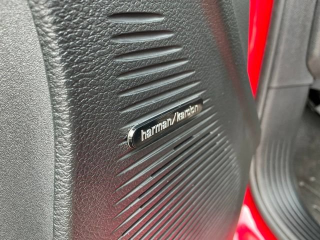 Used 2017 Dodge Challenger R/T Scat Pack RWD image 29
