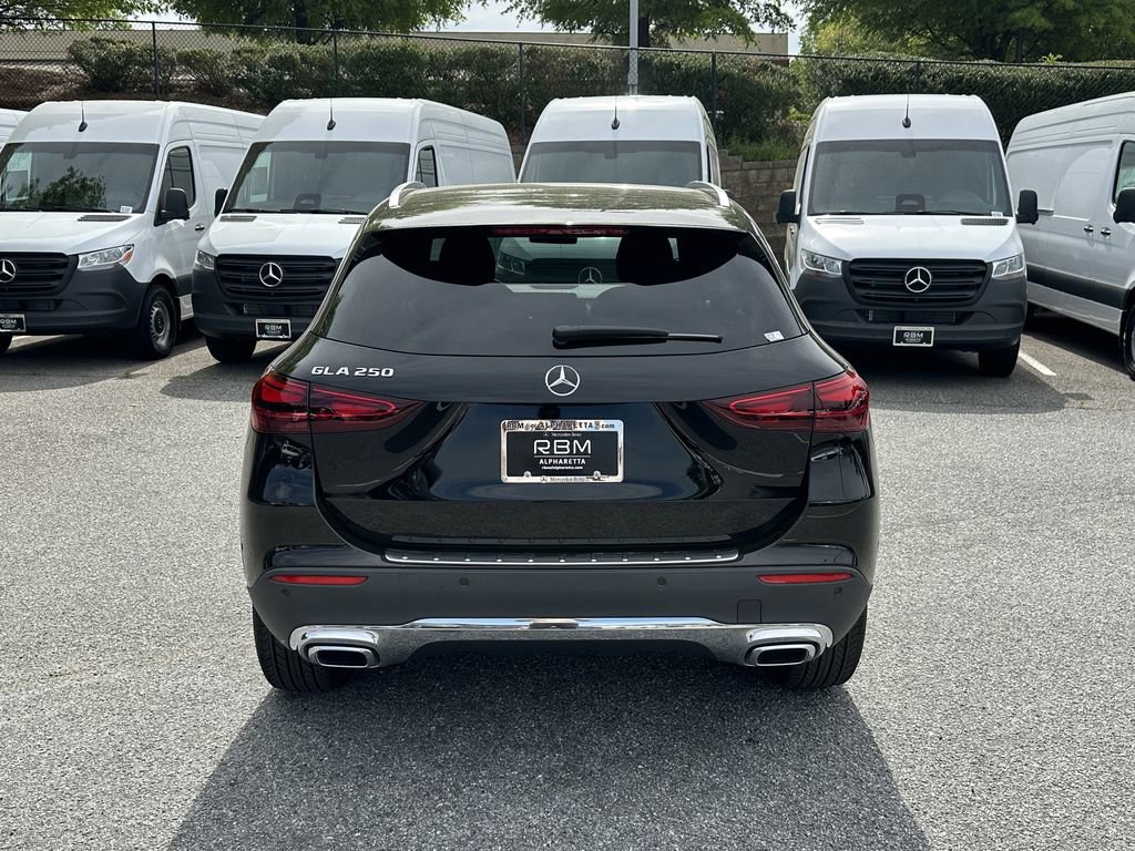 Certified 2025 Mercedes-Benz GLA 250 image 7