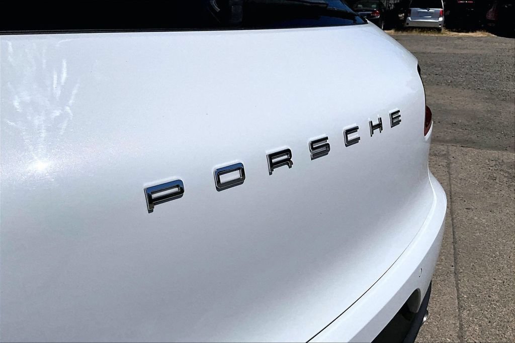Used 2018 Porsche Macan S AWD/4WD image 32