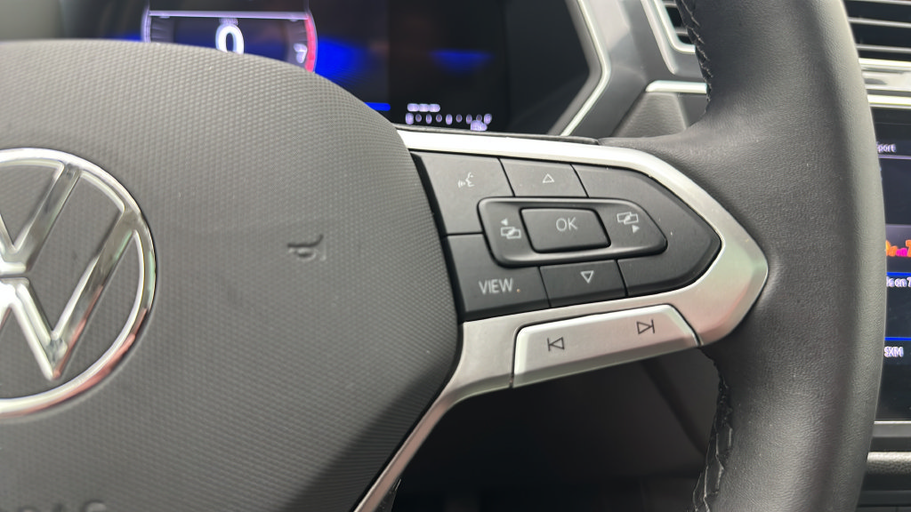 Used 2024 Volkswagen Tiguan Wolfsburg Edition AWD/4WD image 19