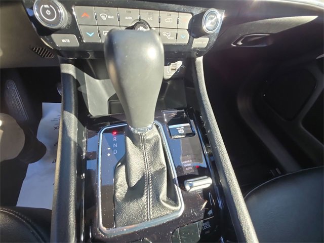 Used 2024 Jeep Compass Limited image 19