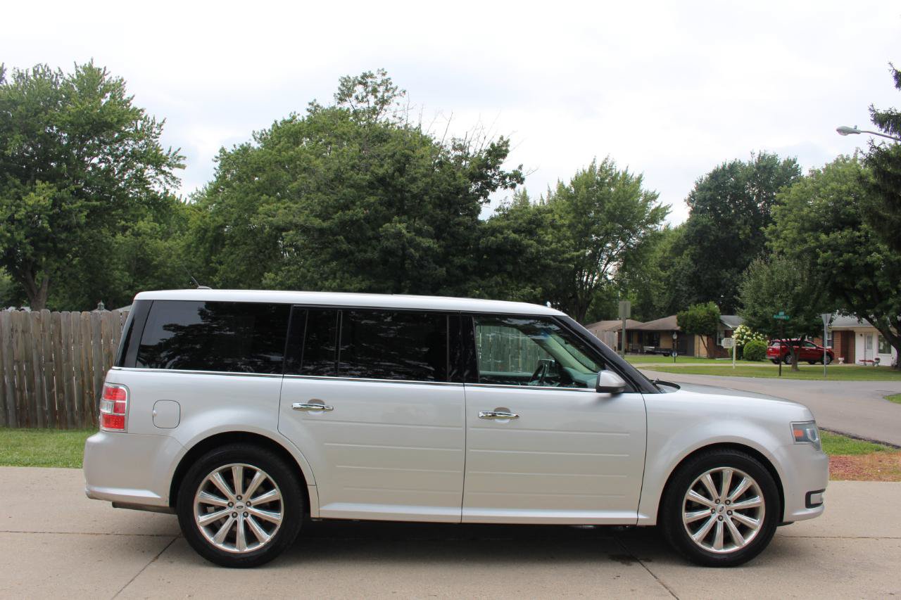 Used 2016 Ford Flex Limited AWD/4WD image 10
