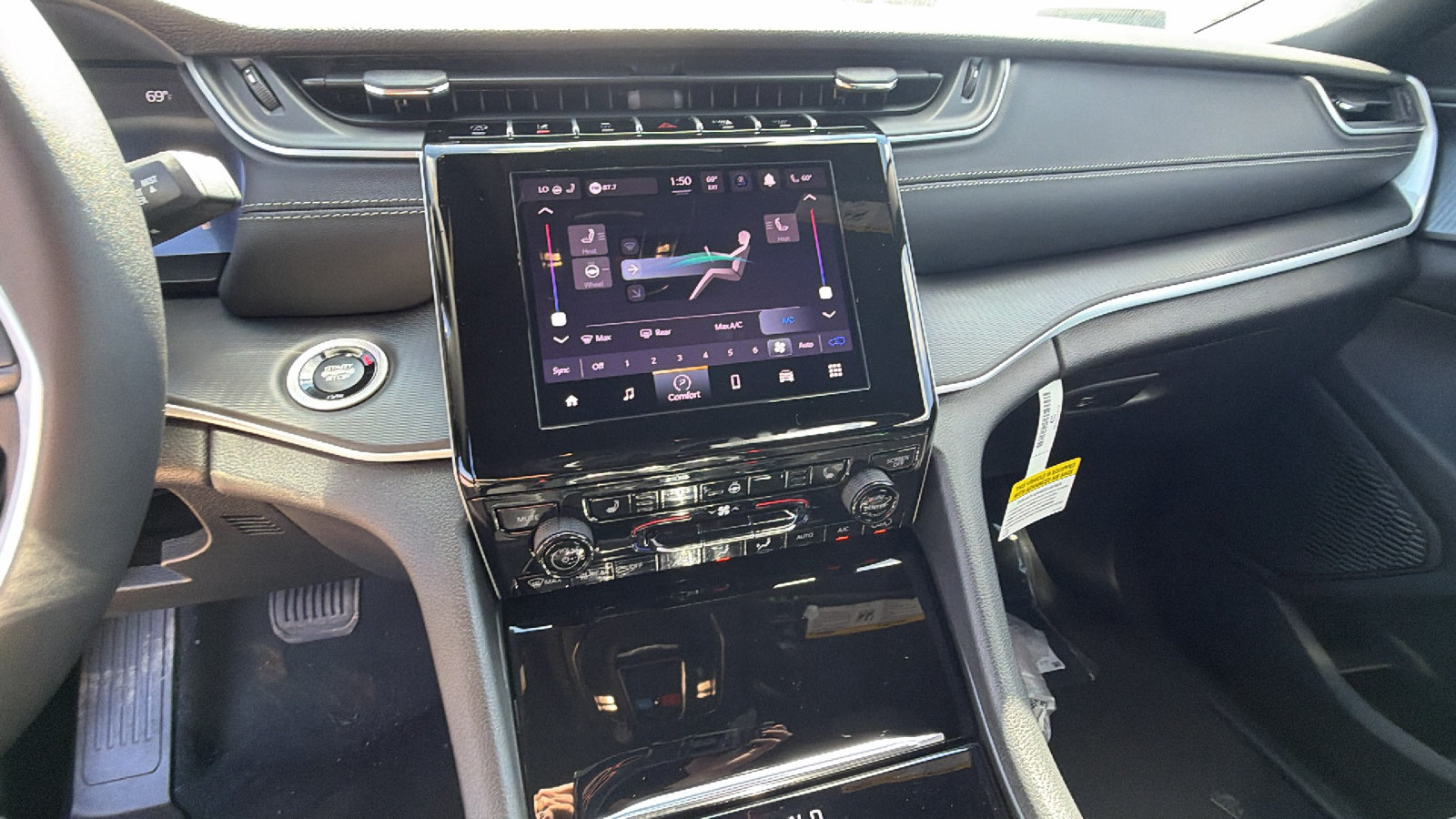 New 2026 Jeep Grand Cherokee Laredo X RWD image 27