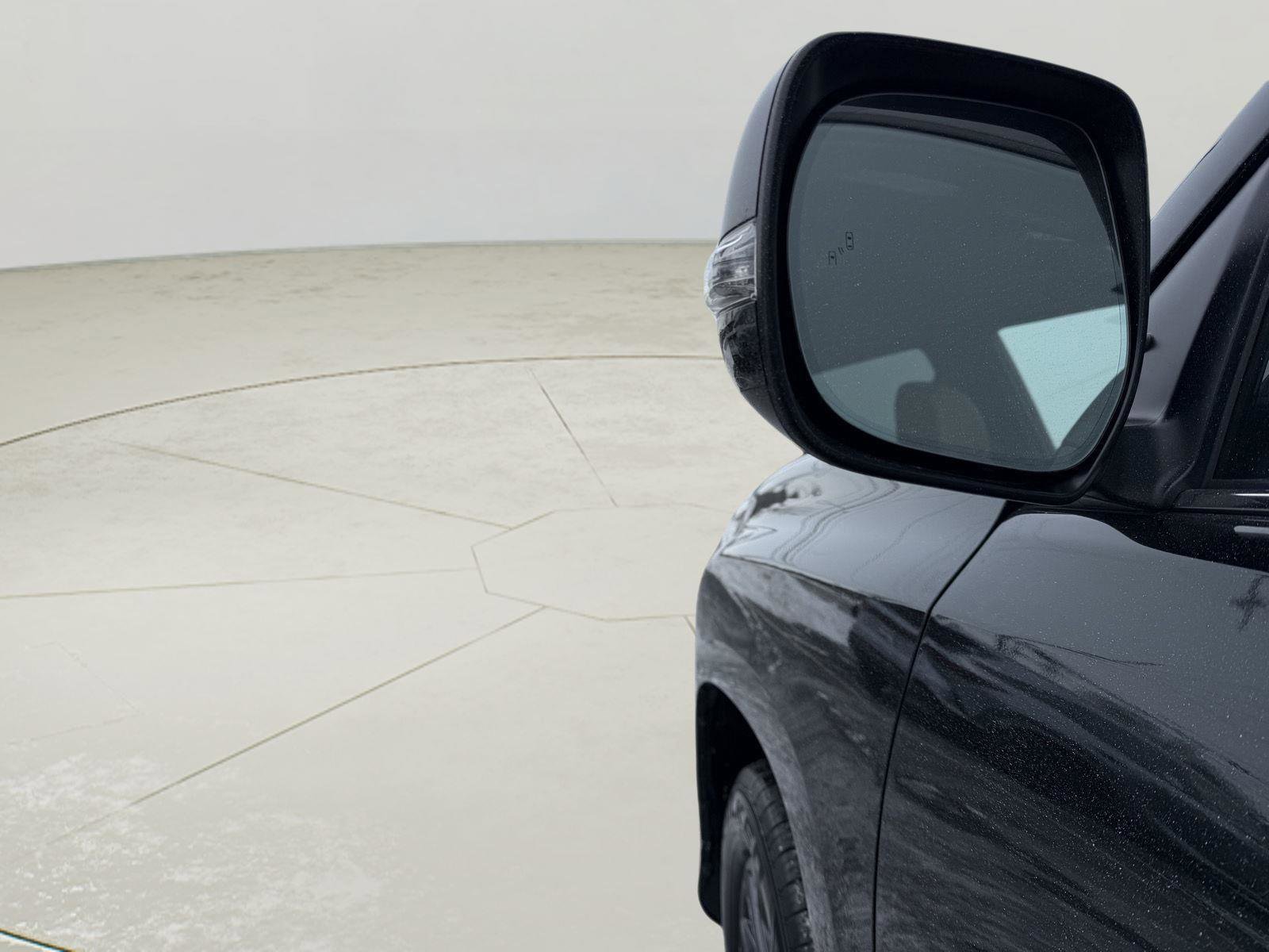 Used 2023 Lexus GX 460 Premium w/ Premium Plus Package image 7