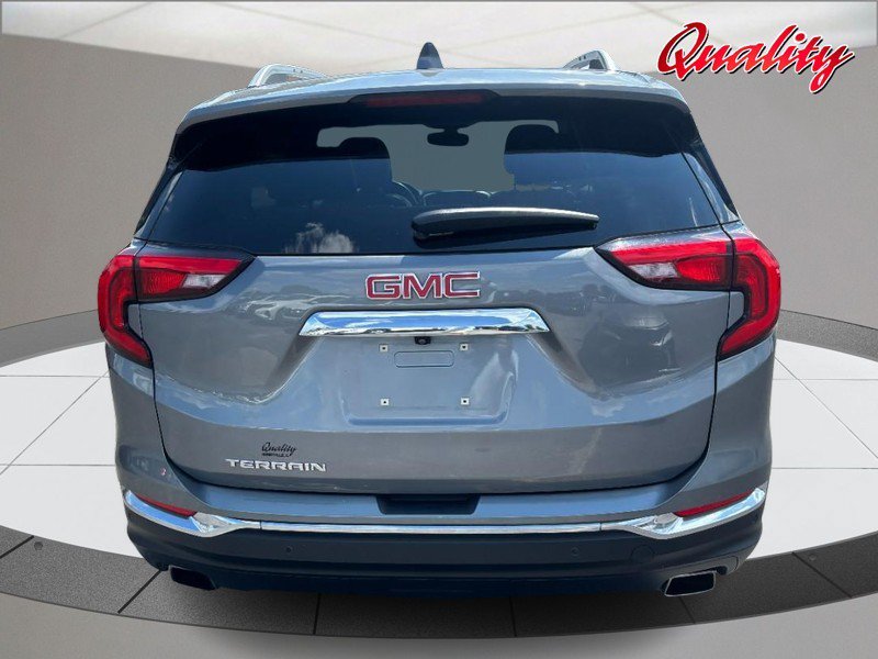 Used 2019 GMC Terrain SLT w/ Preferred Package FWD image 4