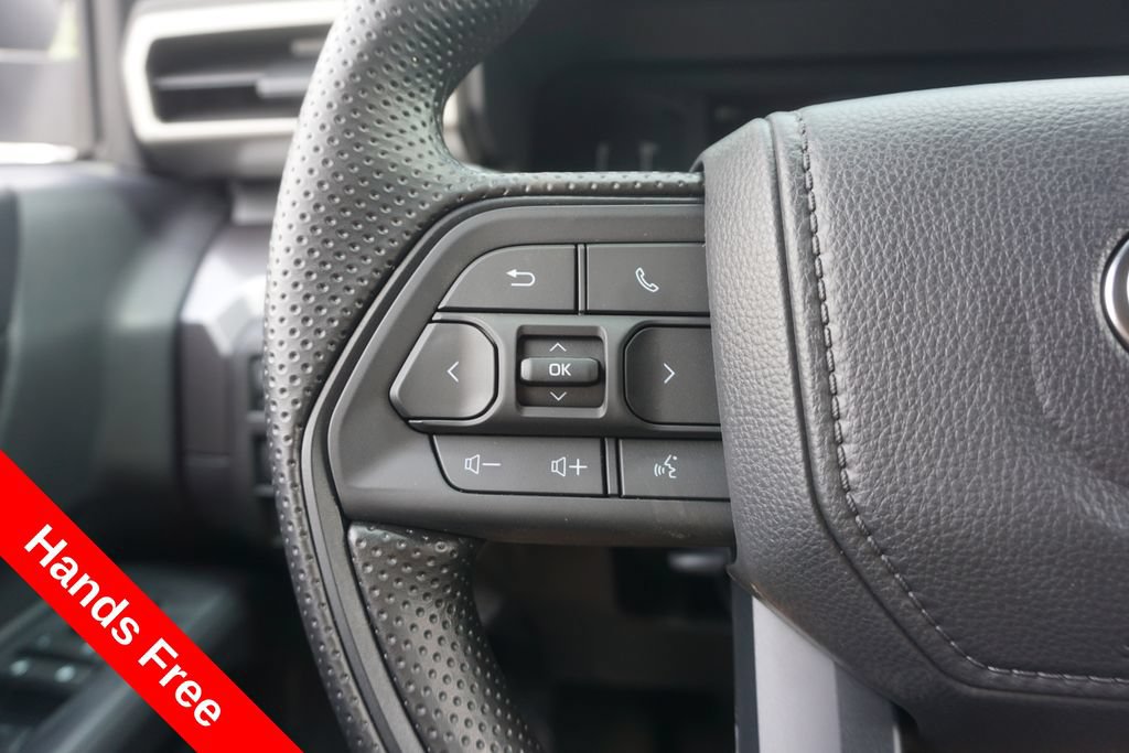 New 2026 Toyota Tacoma SR5 AWD/4WD image 4