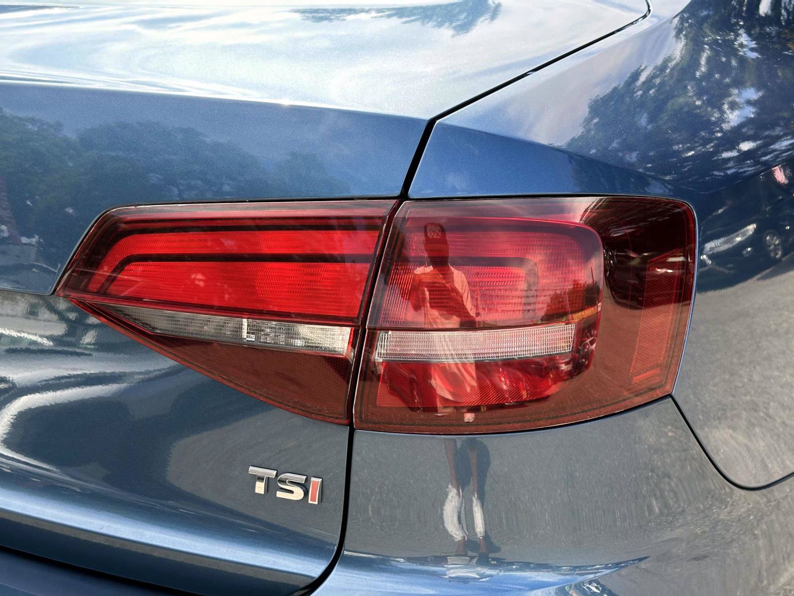 Used 2016 Volkswagen Jetta SE FWD image 10