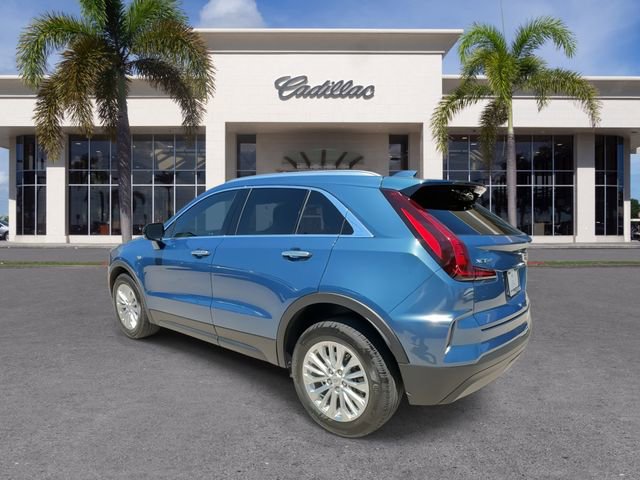 Certified 2024 Cadillac XT4 Luxury image 11