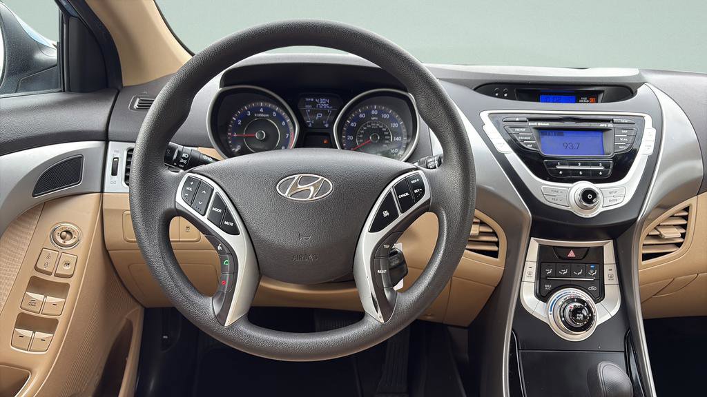 Used 2011 Hyundai Elantra GLS w/ Preferred Equipment Pkg 3 FWD image 12