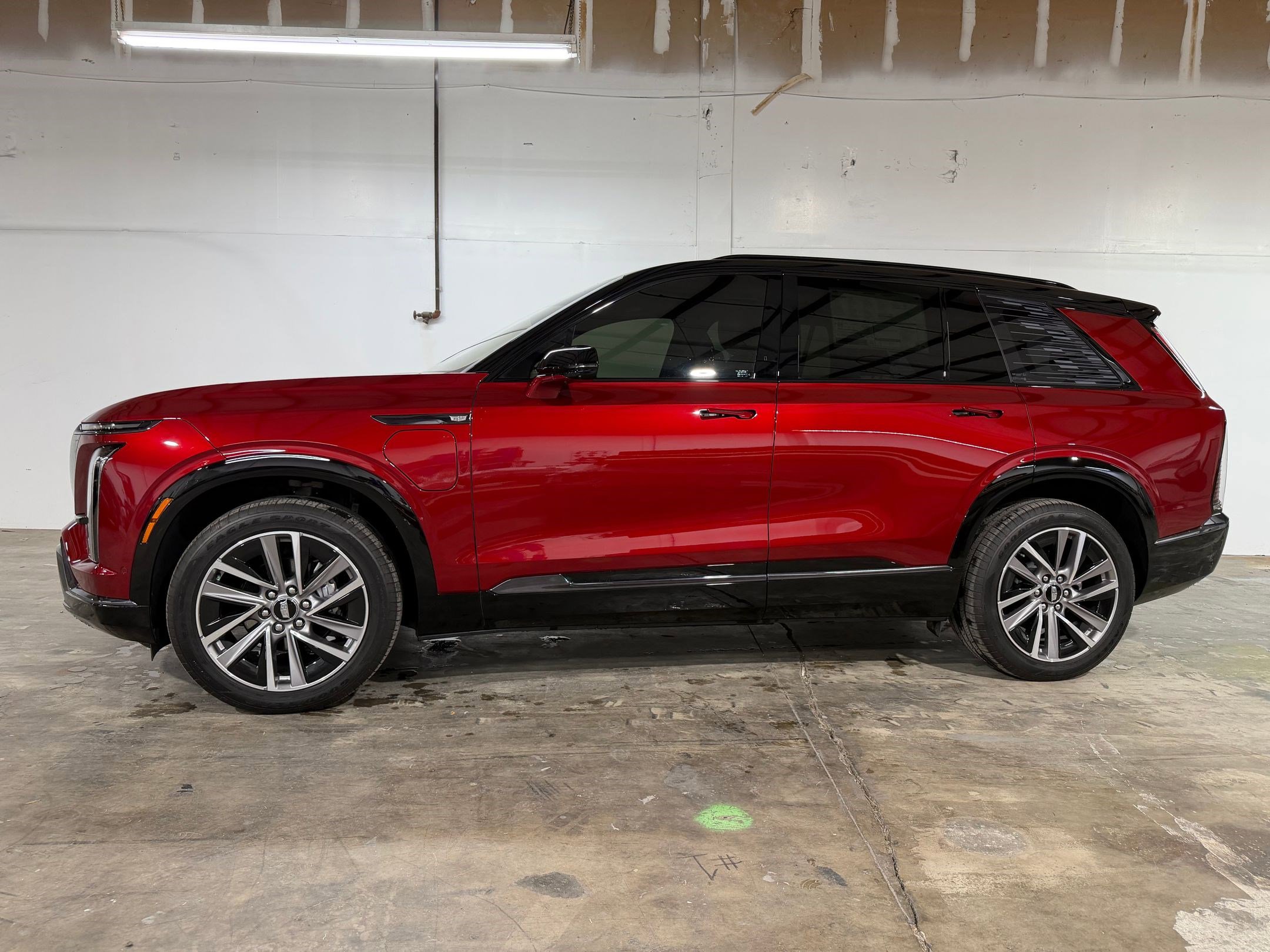 New 2026 Cadillac Vistiq Sport image 2